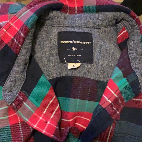 Modern Amusement Flannel Shirt - Picture 3 of 4